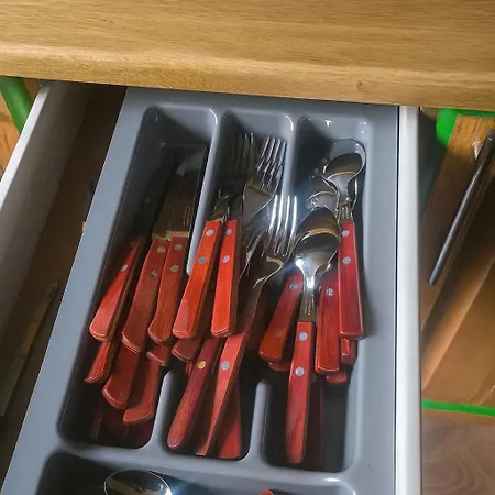 Apartment Quiet And Cozy 3br Near Center And Airport *