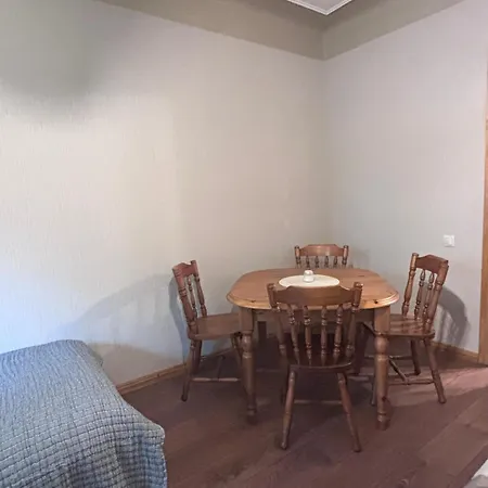 Quiet And Cozy 3br Near Center And Airport * Riga