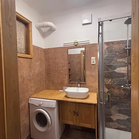 Appartement Quiet And Cozy 3br Near Center And Airport *