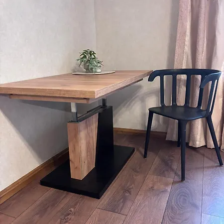 Quiet And Cozy 3br Near Center And Airport