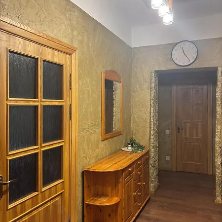 Quiet And Cozy 3br Near Center And Airport Appartement Riga