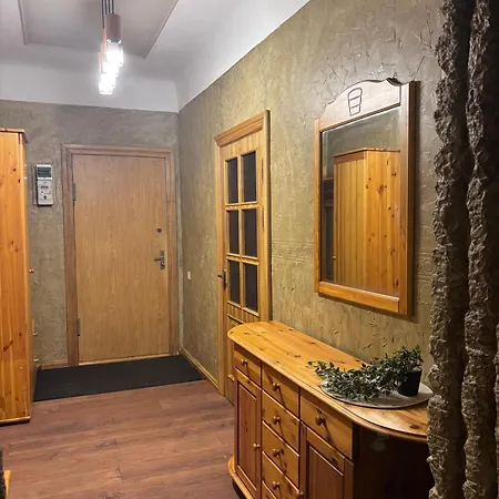 Apartment Quiet And Cozy 3br Near Center And Airport Riga